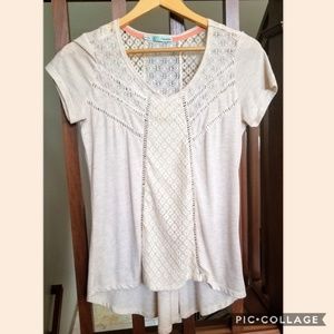 Maurices off-white button back top